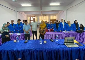 Pimpinan Prodi Perbankan Syariah bersama Praktisi Perbankan memberikan Pembekalan Magang kepada Mahasiswa Perbankan Syariah 2023