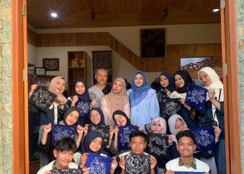 Perbankan Syariah FAI UMSU Gelar Workshop Membatik: Inovasi Batik sebagai Peluang Usaha Mahasiswa