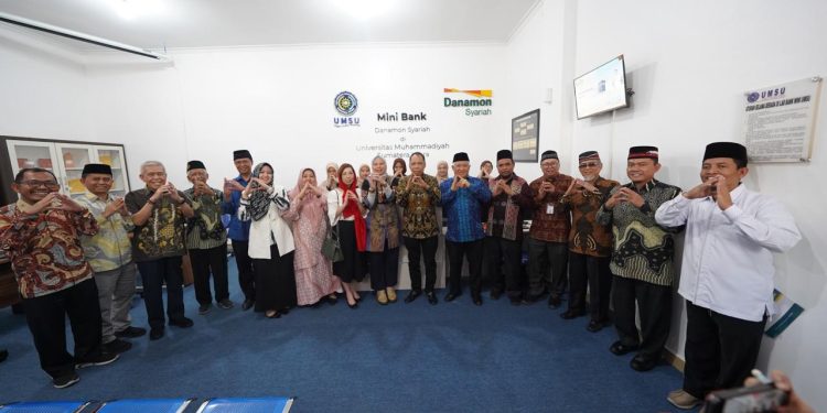 Din Syamsuddin Resmikan Mini Banking Danamon Syariah di UMSU sebagai Sarana Pembelajaran Terpadu Mahasiswa