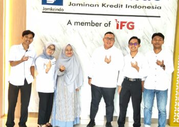 Penjemputan Mahasiswa Magang Bersertifikat & Penandatanganan Implementation Agreement (IA) Magang Berdampak Kerjasama Program Studi Perbankan Syariah FAI UMSU & PT. Jamkrindo Cabang Medan